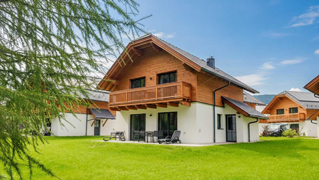 Traumhaftes Ferienchalet direkt am Bergbach Taurach - Mariapfarr im Salzburger Lungau