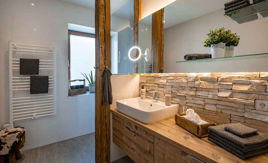 Badezimmer im Erdgeschoss