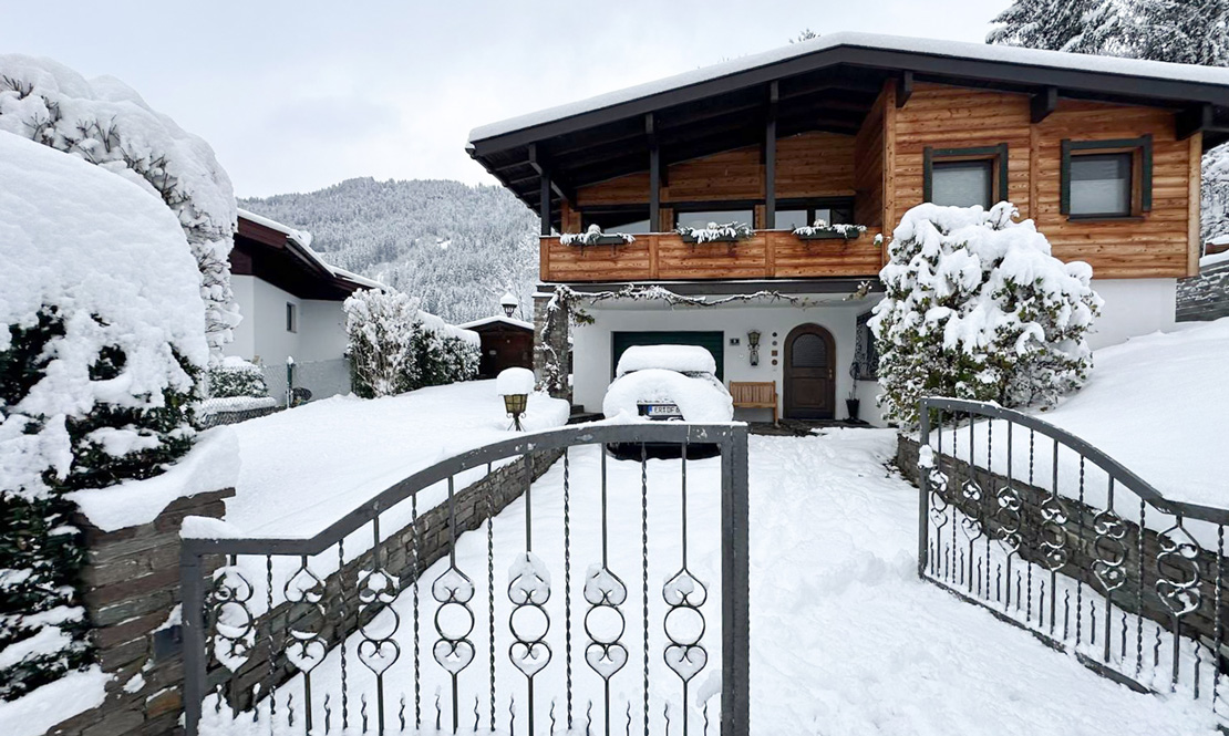 Ferienhaus im Winter